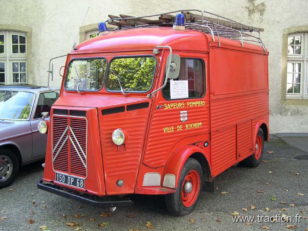 20080921 7 Rixheim 05.jpg - 21/09/2008 - 68170 RIXHEIMCLUB DE VƒHICULES ANCIENS D'ALSACE-MULHOUSE - CVAAM25�mes JOURNƒES EUROPƒENNES DU PATRIMOINESapeurs Pompiers de la Ville de RixheimCITROèN H Camionnette - 1957